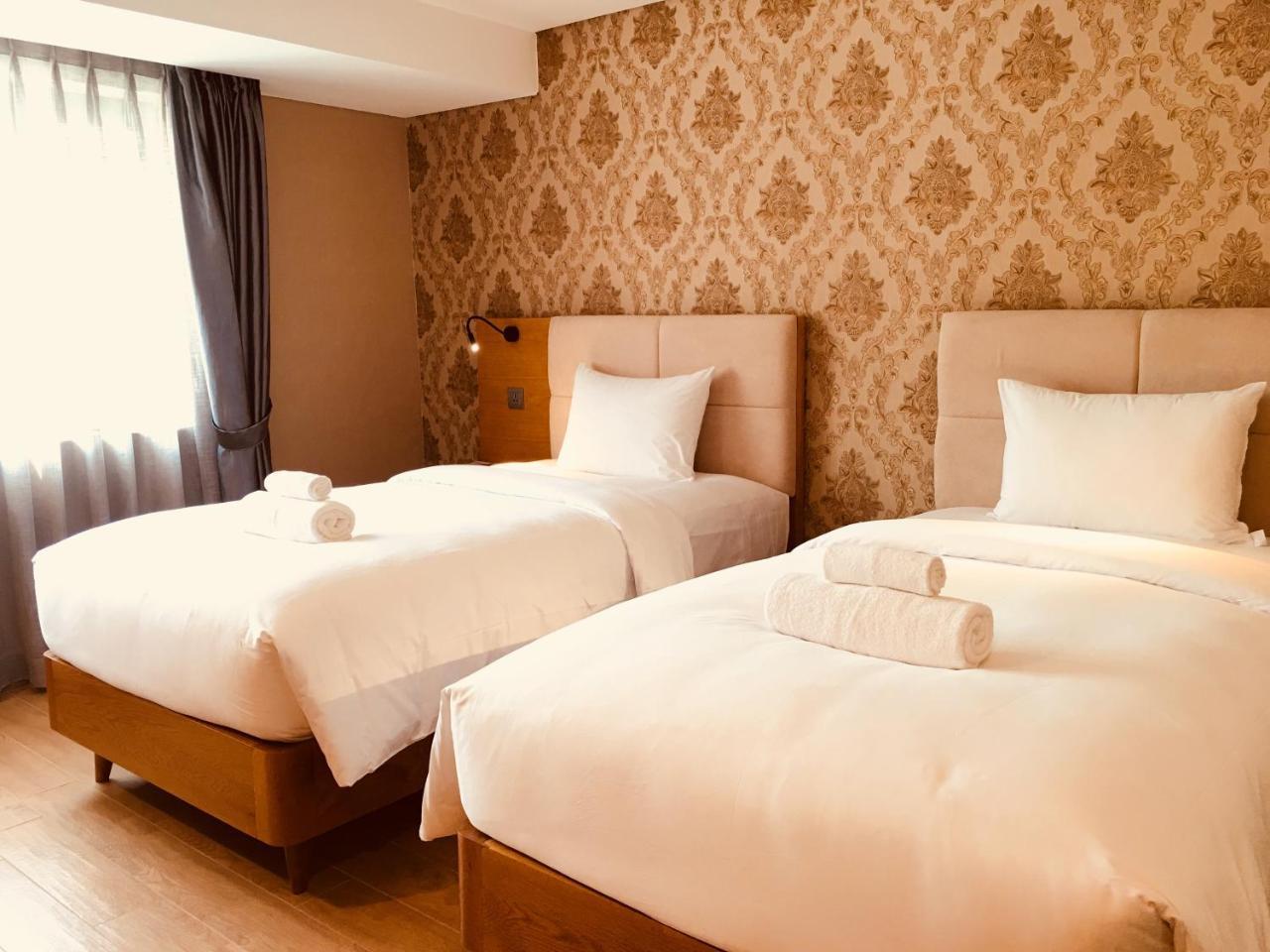Imperial Saigon Hotel Ho Chi Minh City Exterior photo