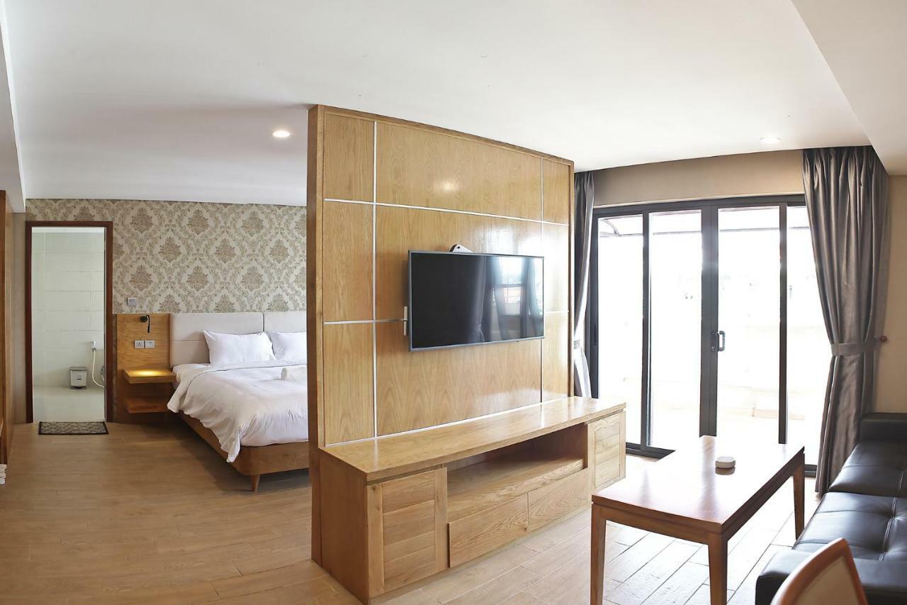 Imperial Saigon Hotel Ho Chi Minh City Exterior photo