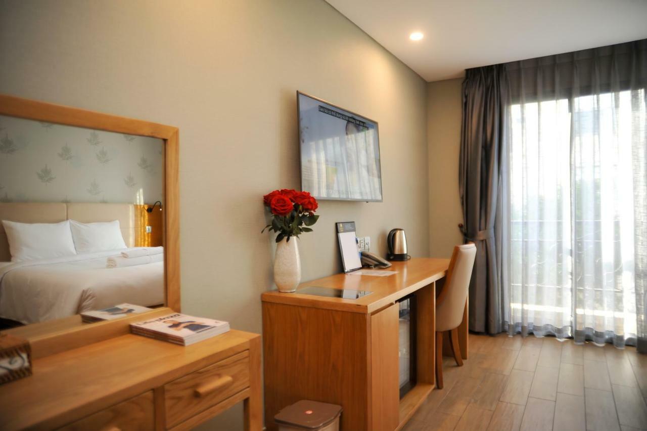 Imperial Saigon Hotel Ho Chi Minh City Exterior photo